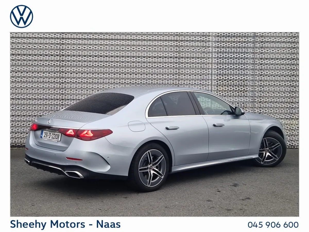 Mercedes-Benz E-Class E300de AMG Line Plus - Image 3