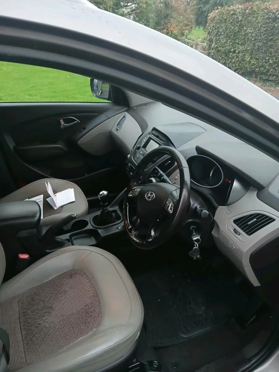 Hyundai IX35 Low milage - Image 3
