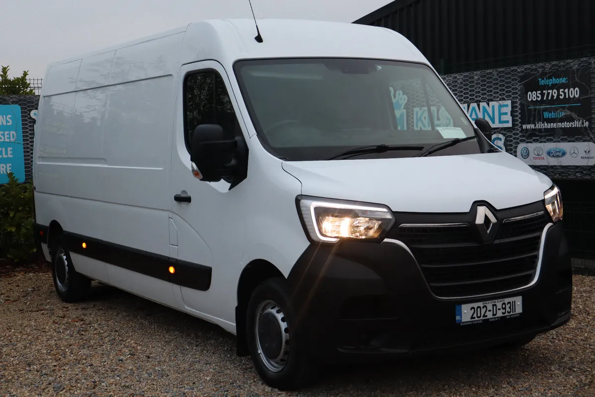 2020 RENAULT MASTER LWB (NO VAT) - Image 1