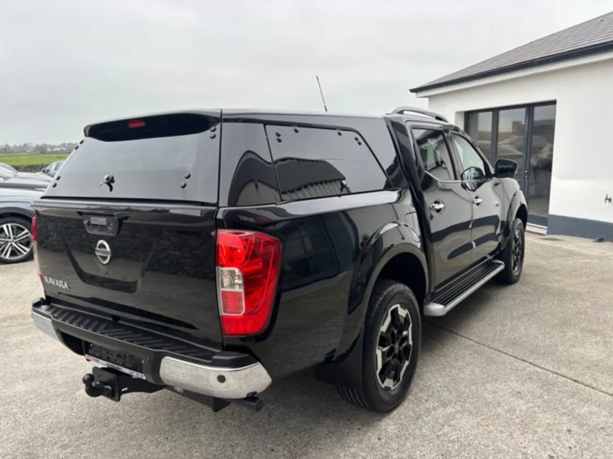 Nissan Navara DCI TEKNA SHR DCB - Image 4