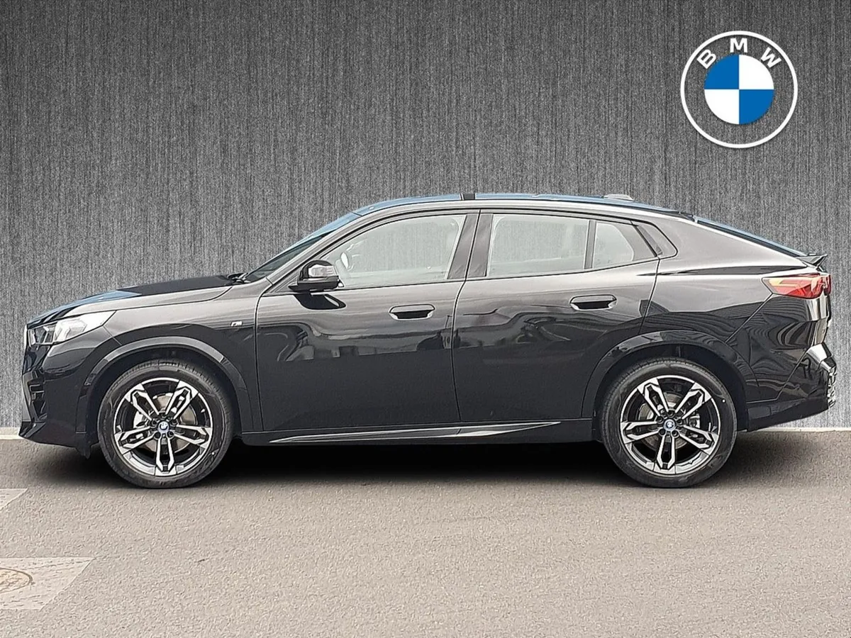 BMW iX2 Edrive20 M Sport - Image 4