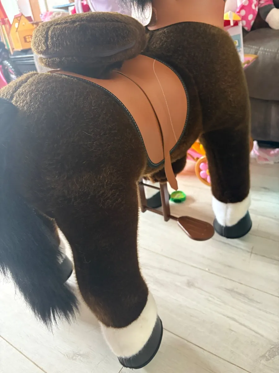 Ride on horse - Image 4