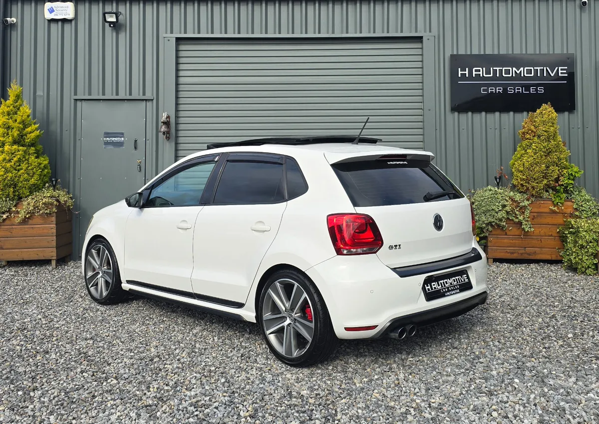 2012 VOLKSWAGEN POLO GTI PAN ROOF LOW KMS - Image 4