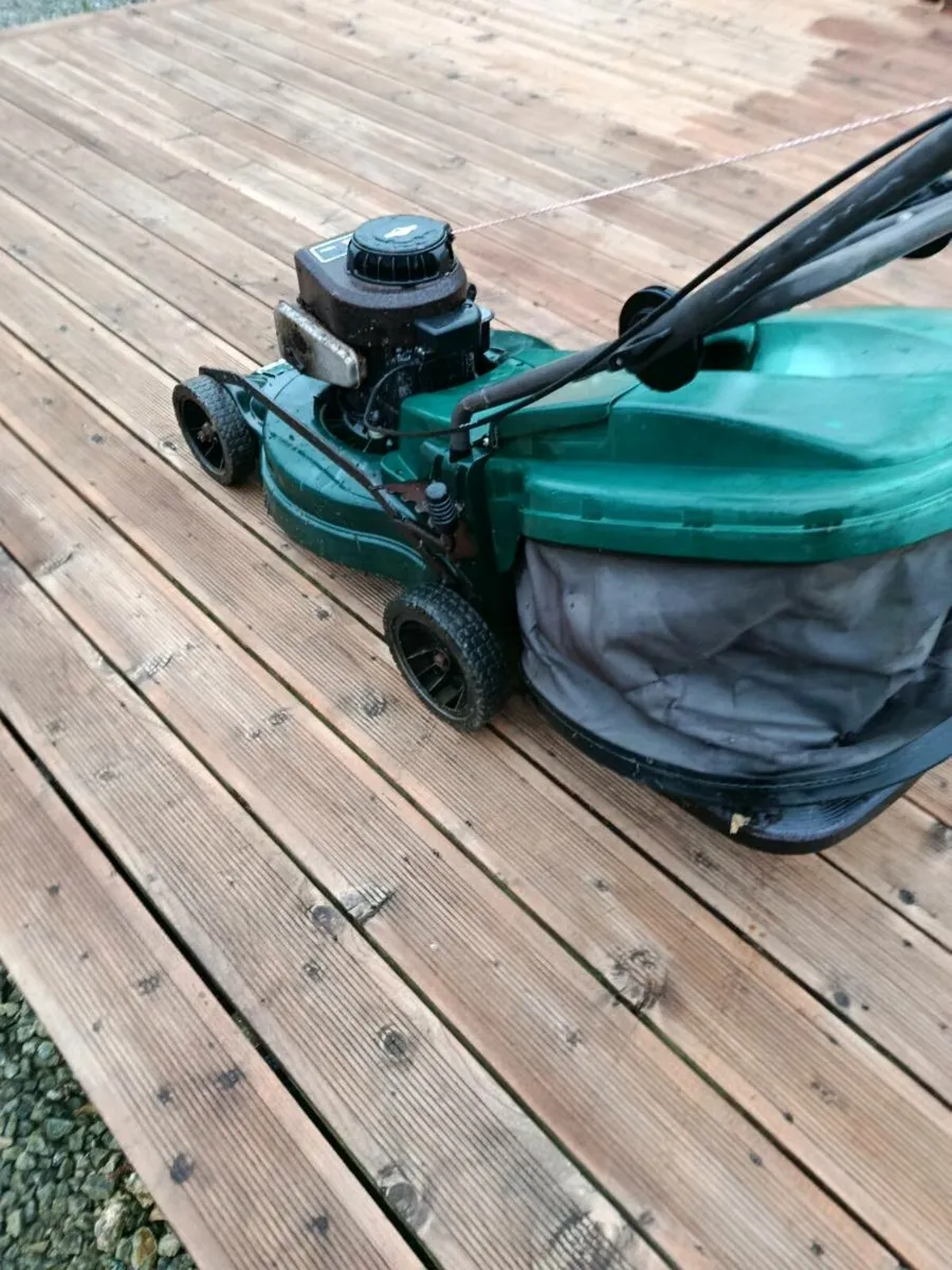 Lawnmower - Image 3