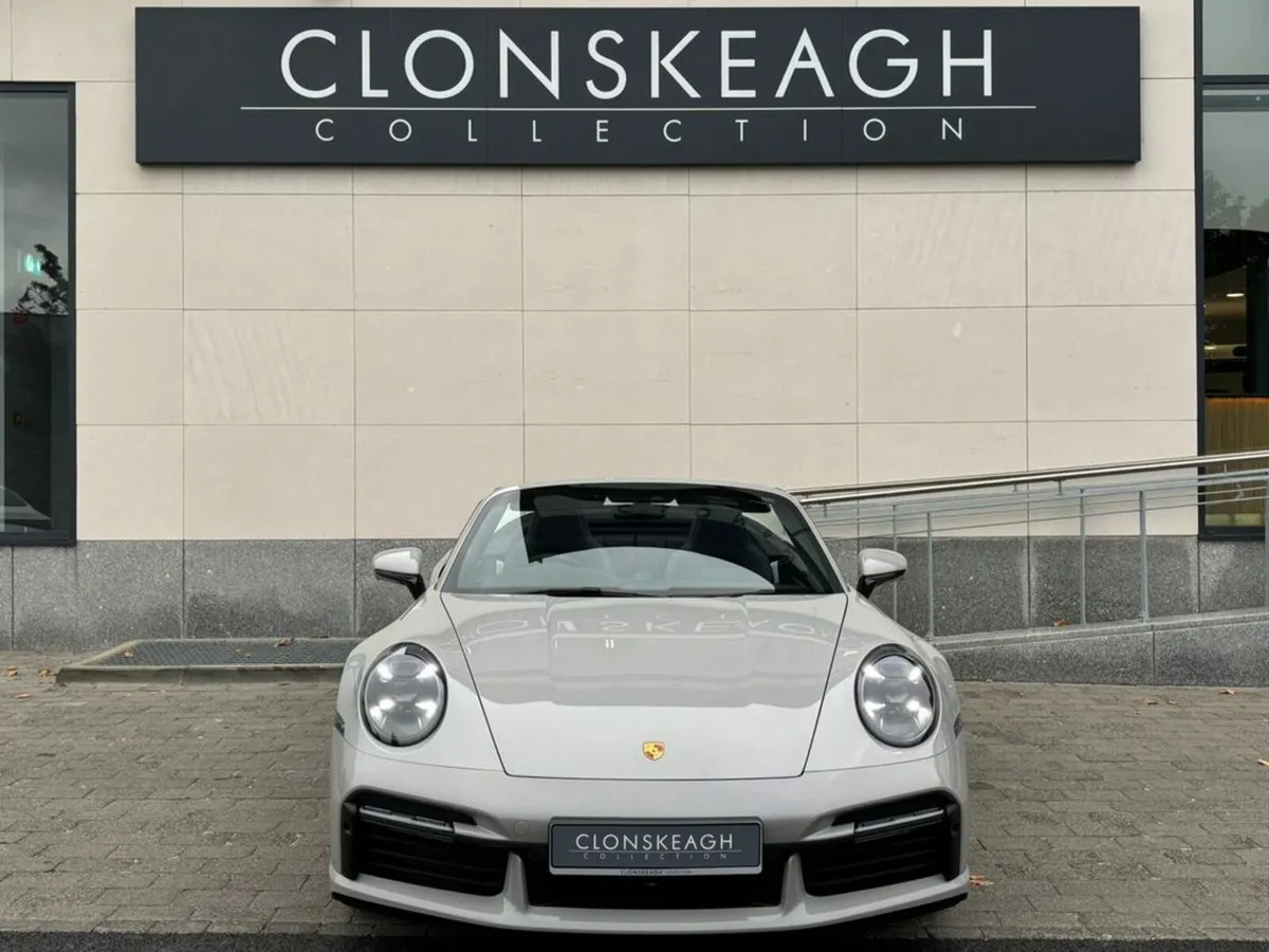 Porsche 911 TURBO S CABRIOLET - Image 4