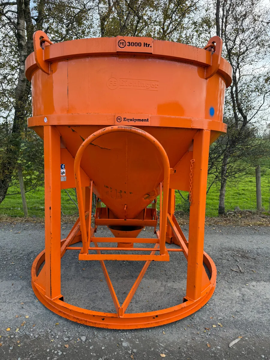 Concrete Skip - Image 1