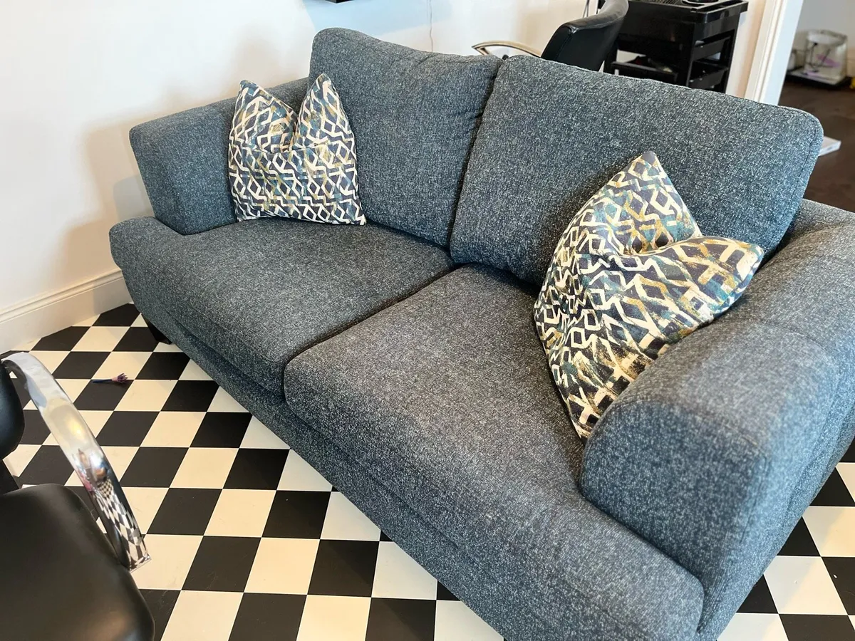 Sofa - Image 3