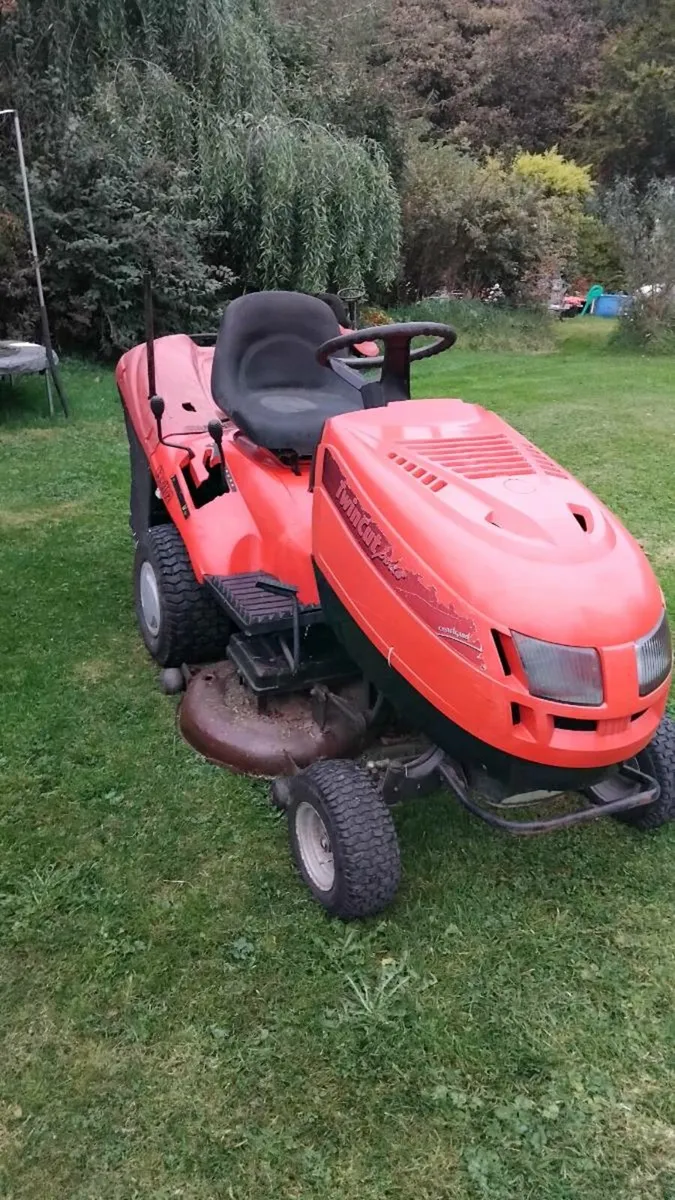 Castelgarden ride on mower - Image 1