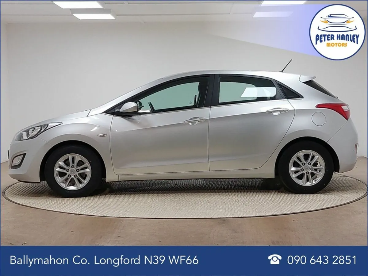 Hyundai i30 I30 Se Blue Drive Crdi  SE  CRDi 110 B - Image 4