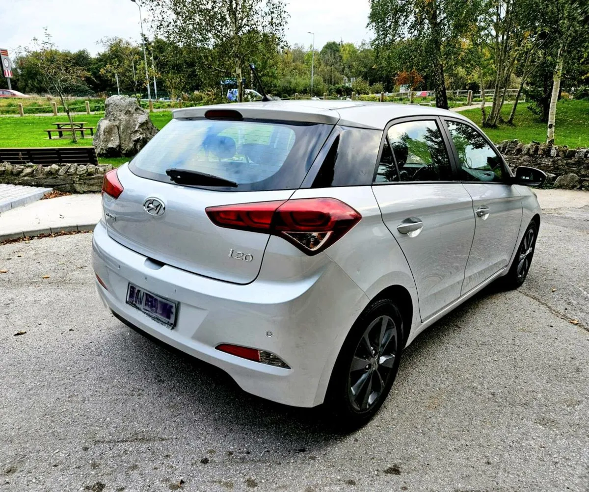 Hyundi i20 2016 diesel - Image 3