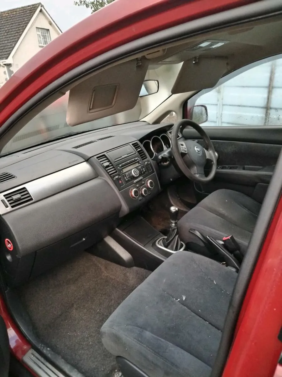 Nissan Tiida - Image 1