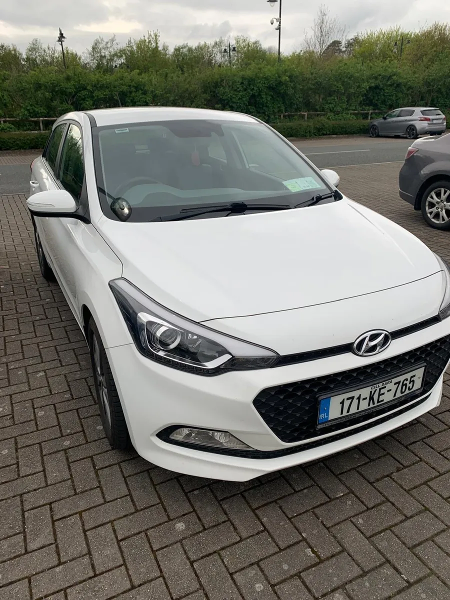 Hyundai i20 Deluxe Line - Image 2