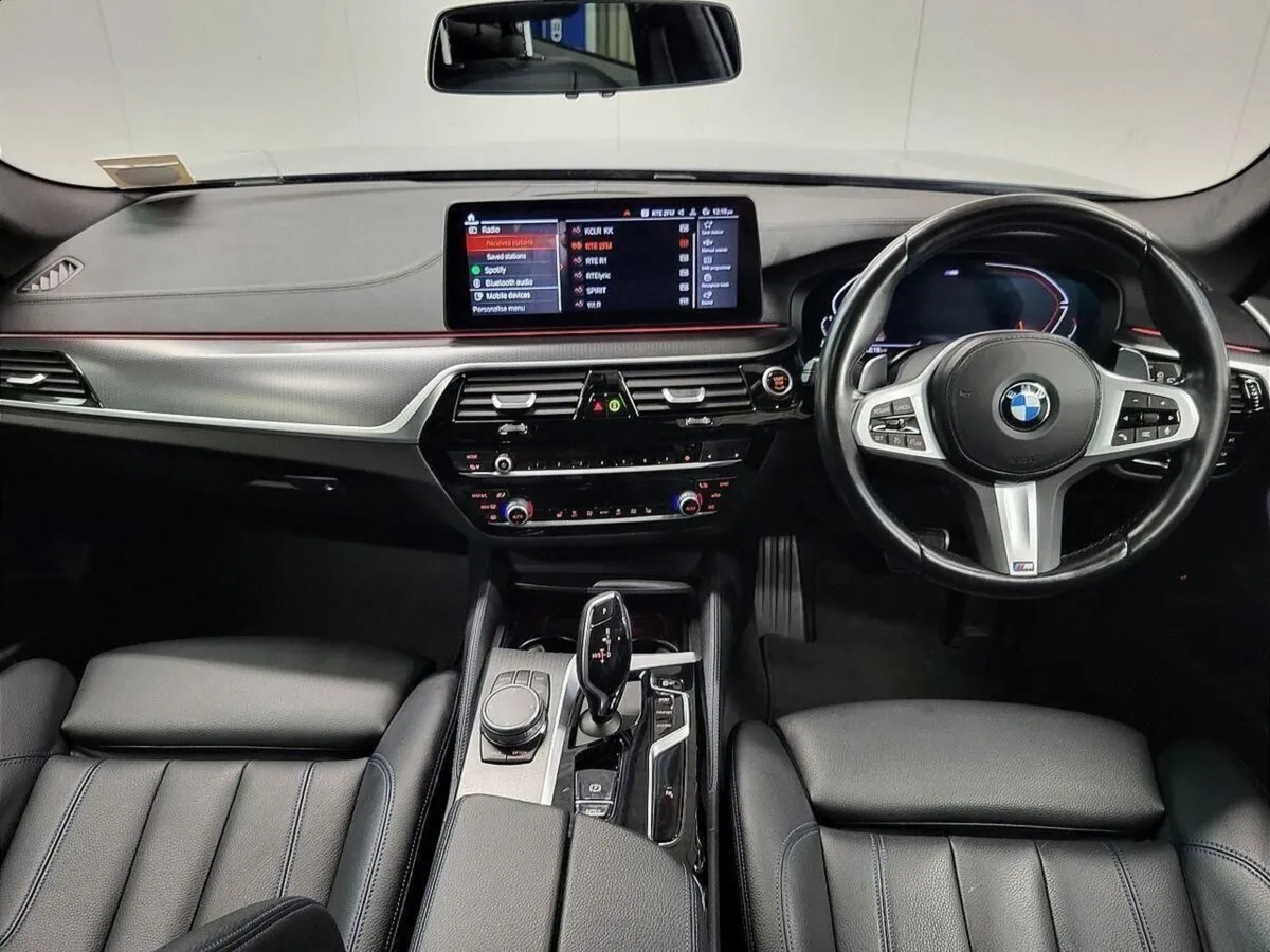 BMW 5 Series 520d M Sport Touring - Image 4