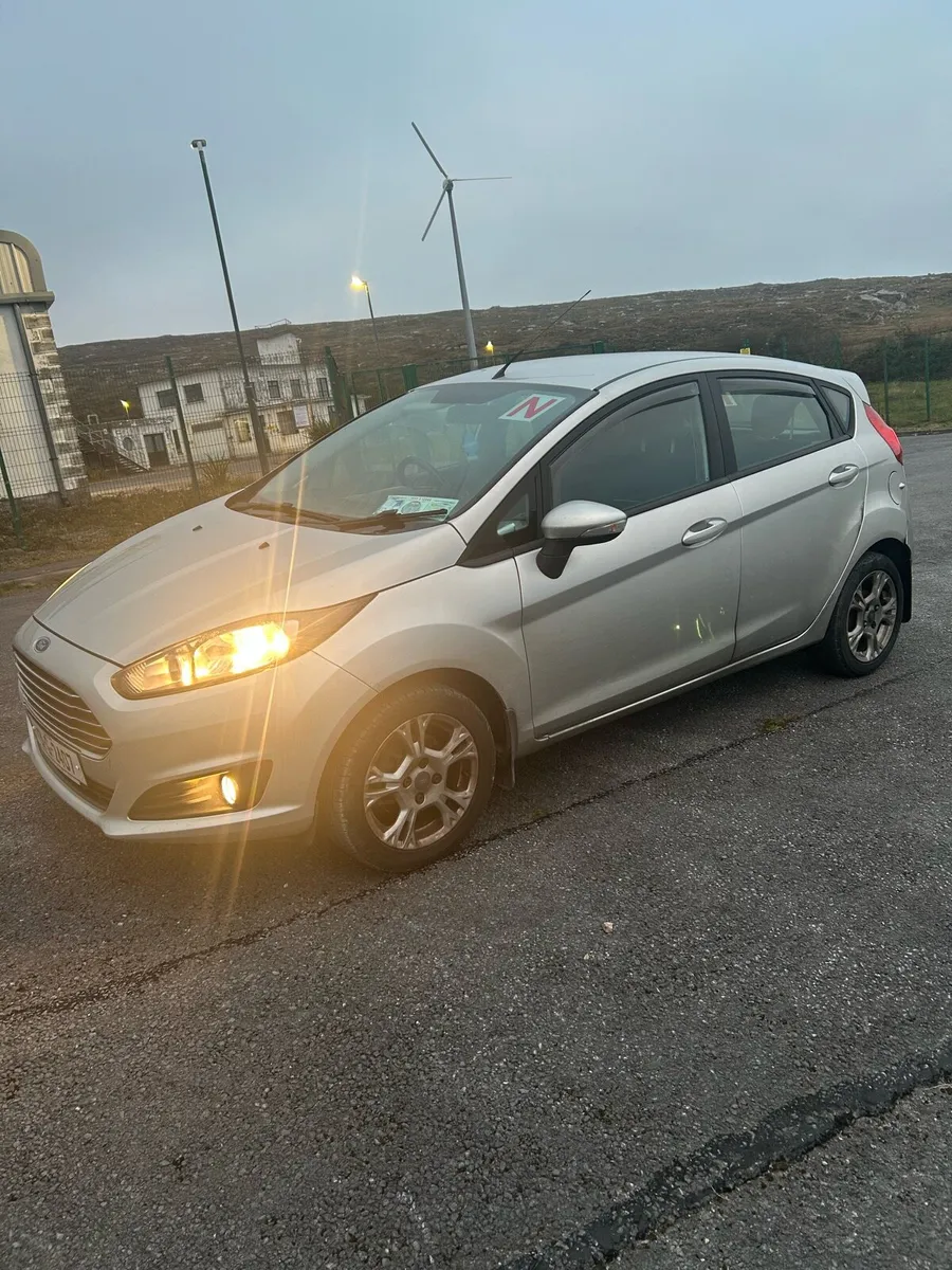 Ford fiesta - Image 3