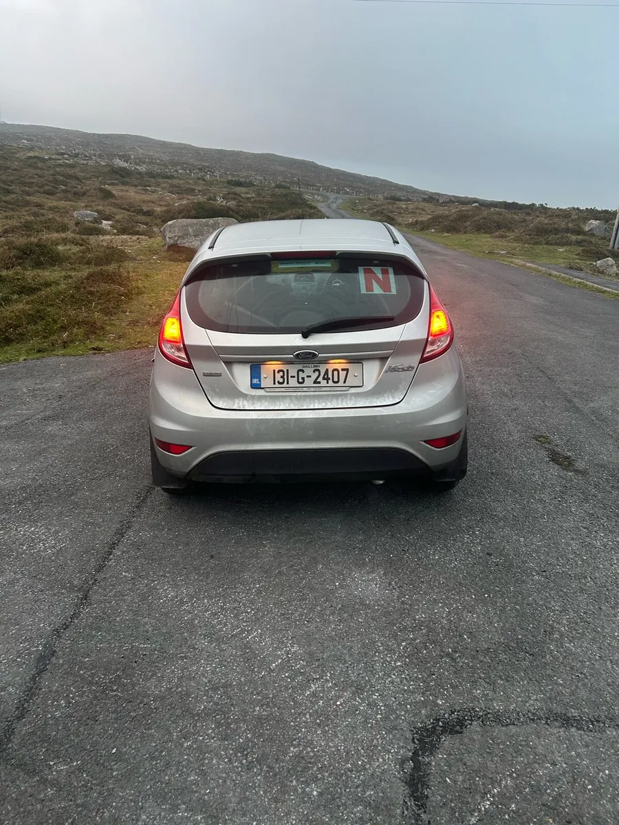 Ford fiesta - Image 4