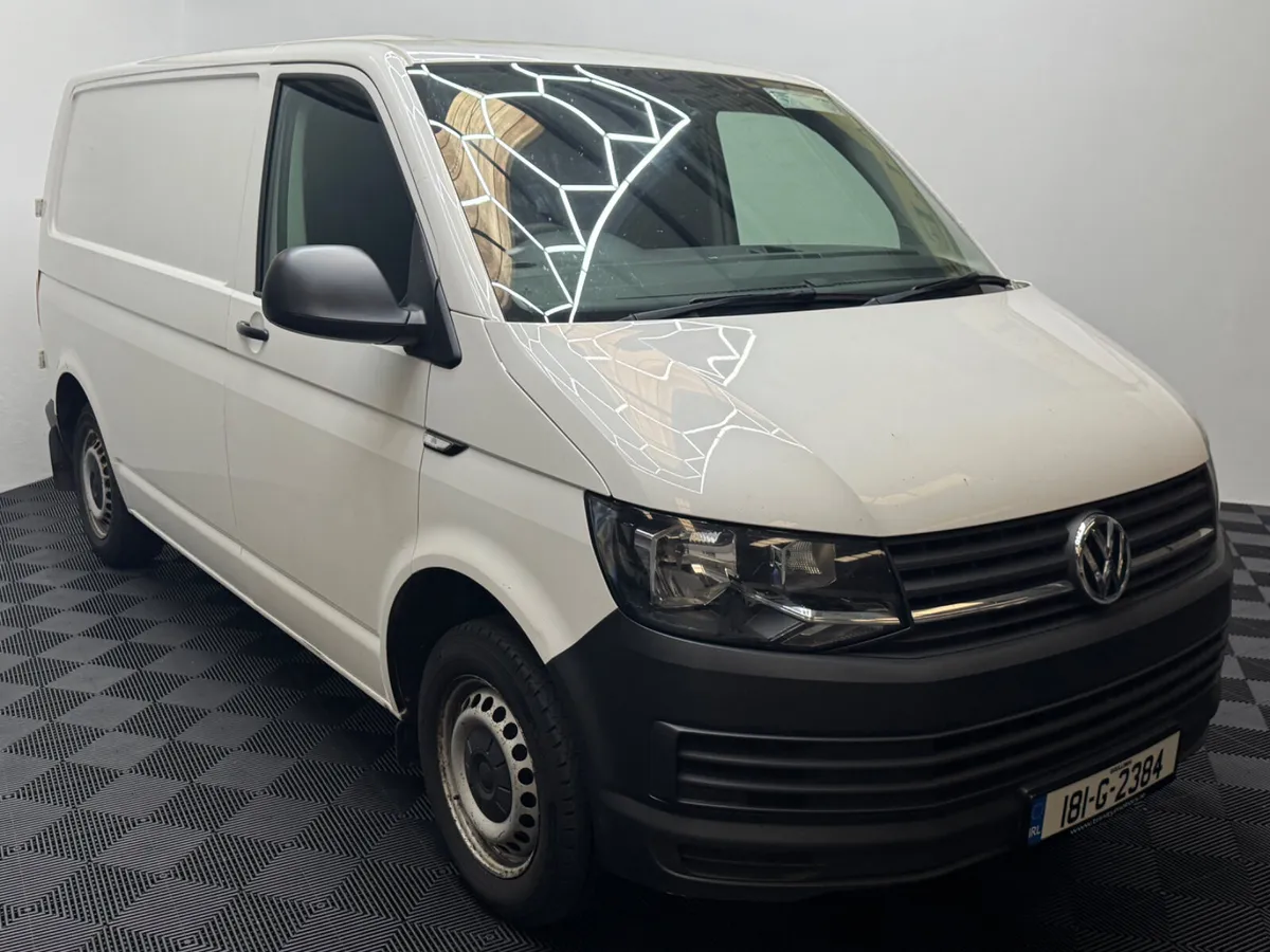 2018 Volkswagen Transporter - Image 2