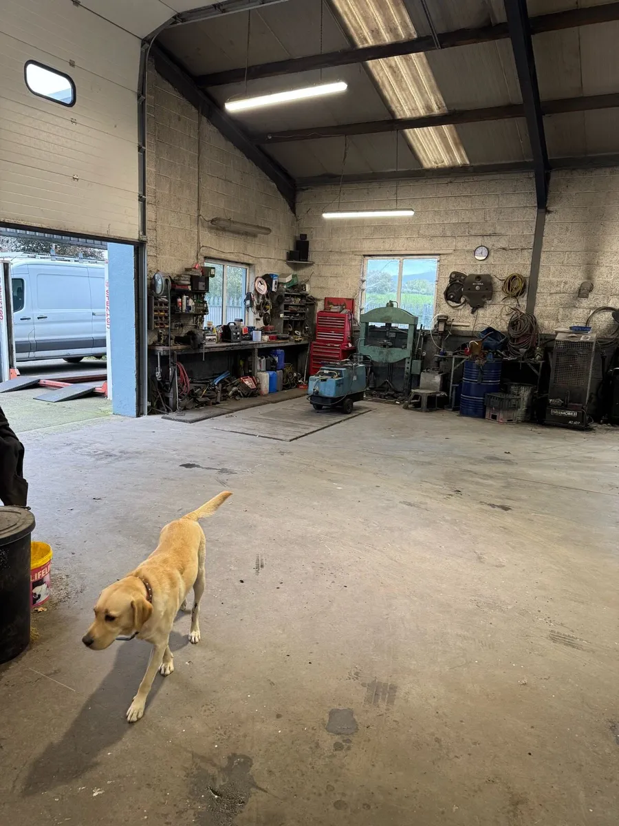Commercial Gaurage to rent - Image 1