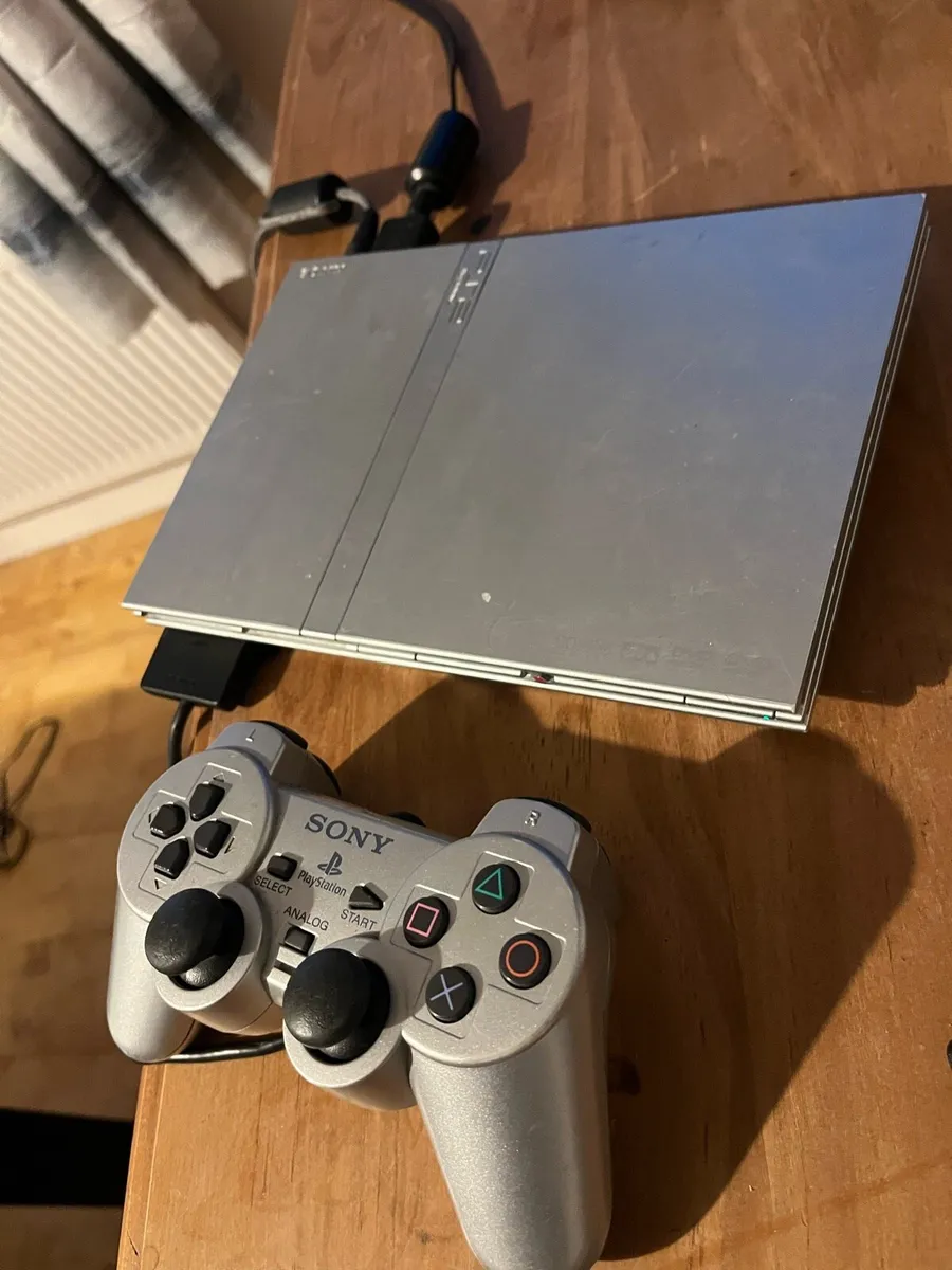 PlayStation 2 - Image 1