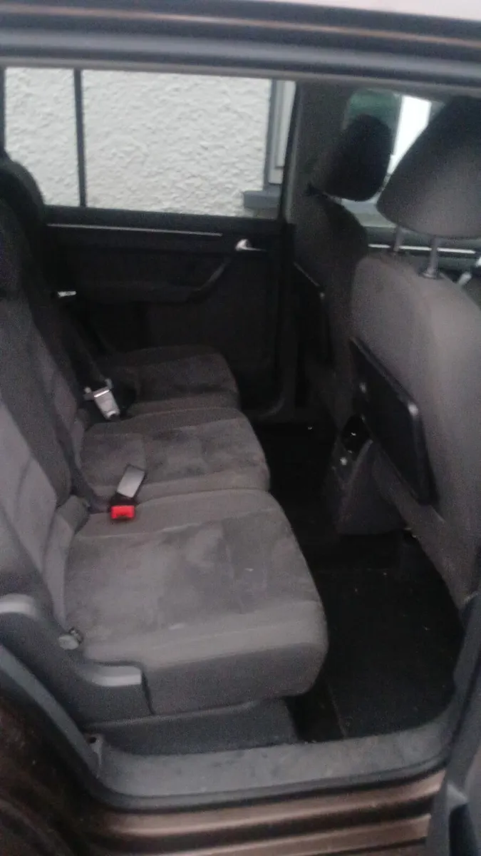 Vw Touran - Image 4