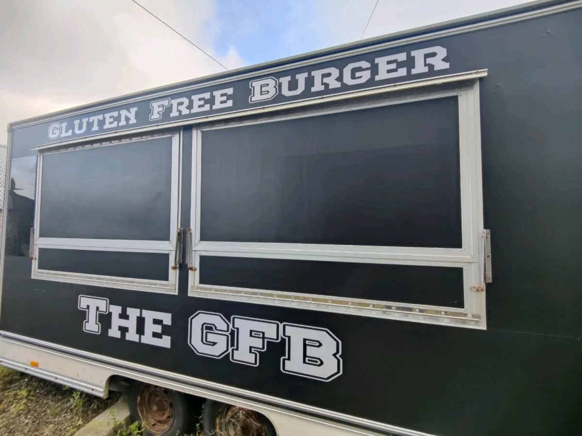 Food catering trailer - Image 2