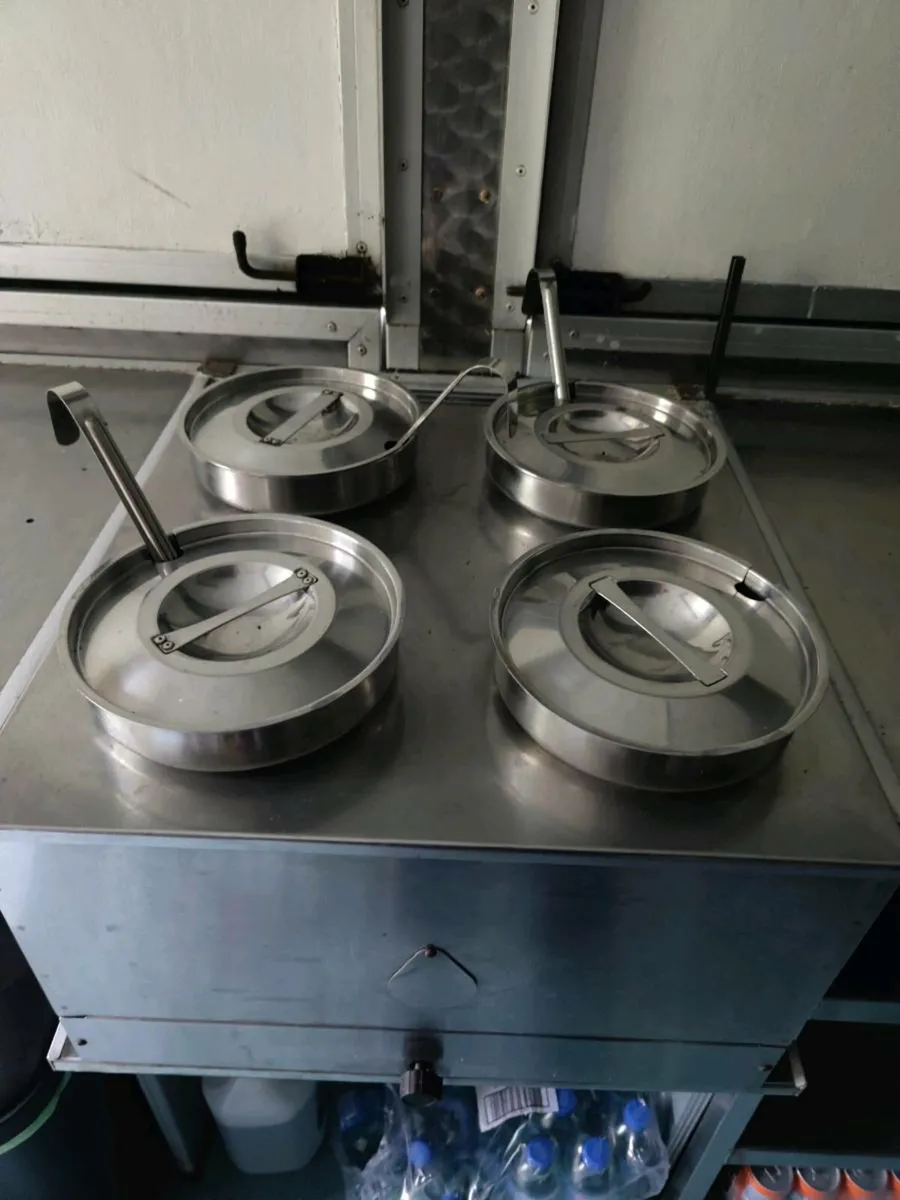 Food catering trailer - Image 3