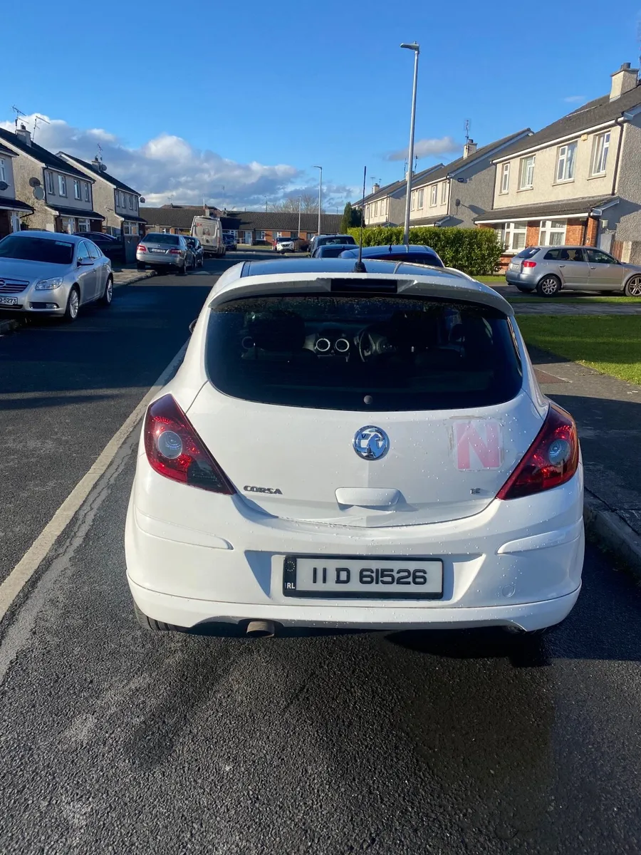 Vauxhall Corsa 2011 - Image 2