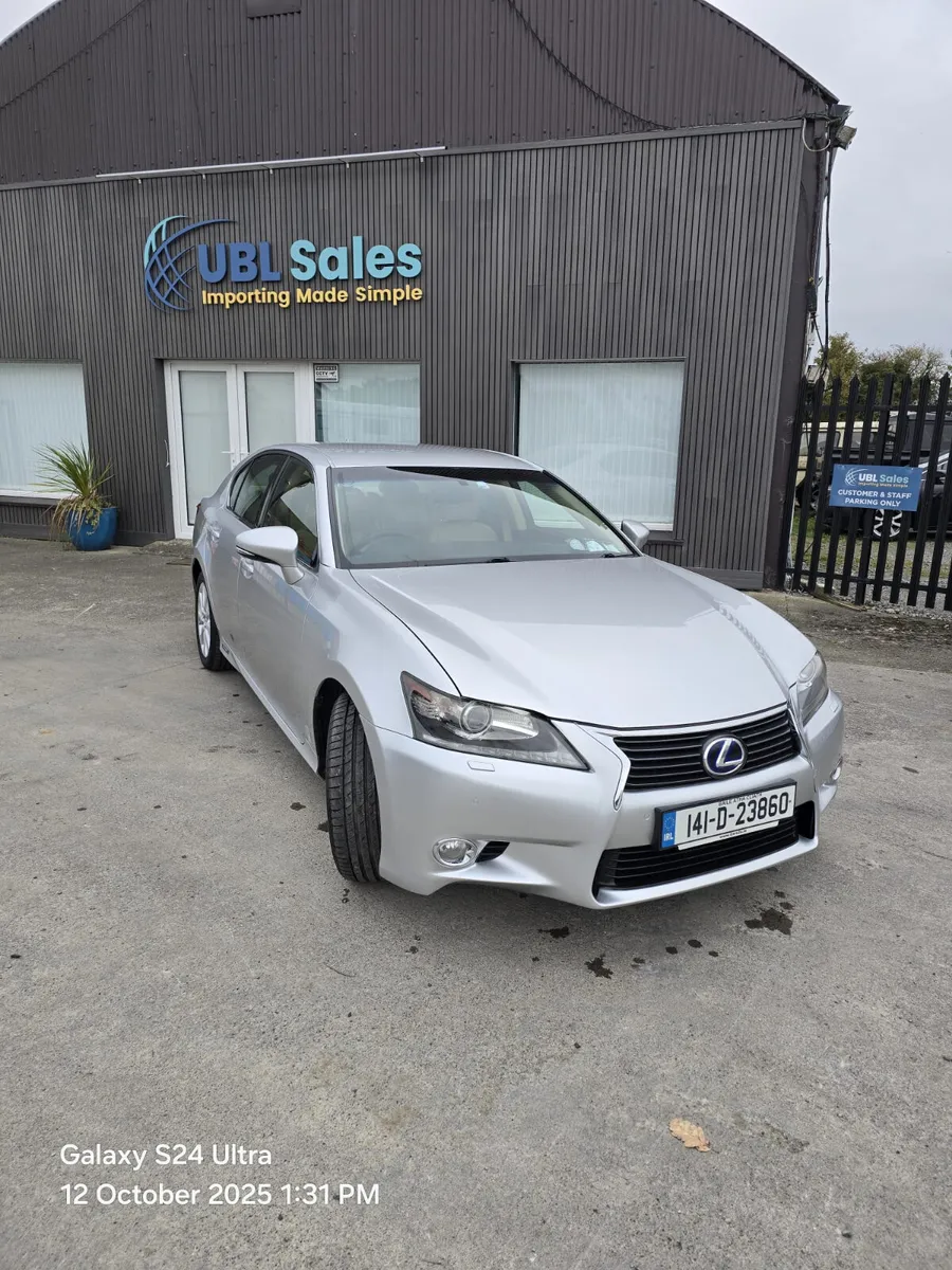 Lexus GS  300h   AUTOMATIC  2014 HYBRID - Image 1