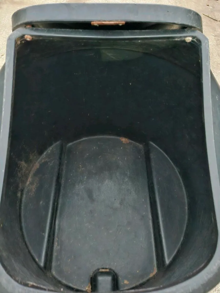 Meal bin - Image 3