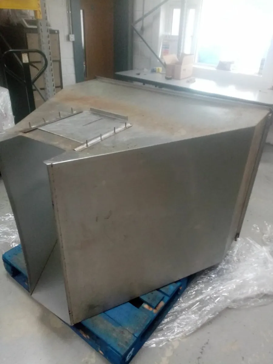 Stainless Stewl Hopper - Image 2