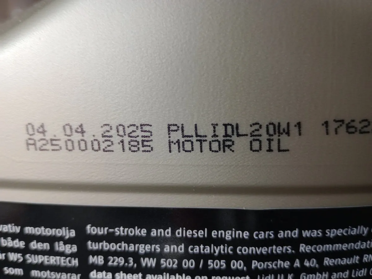Engine Oil - Image 4