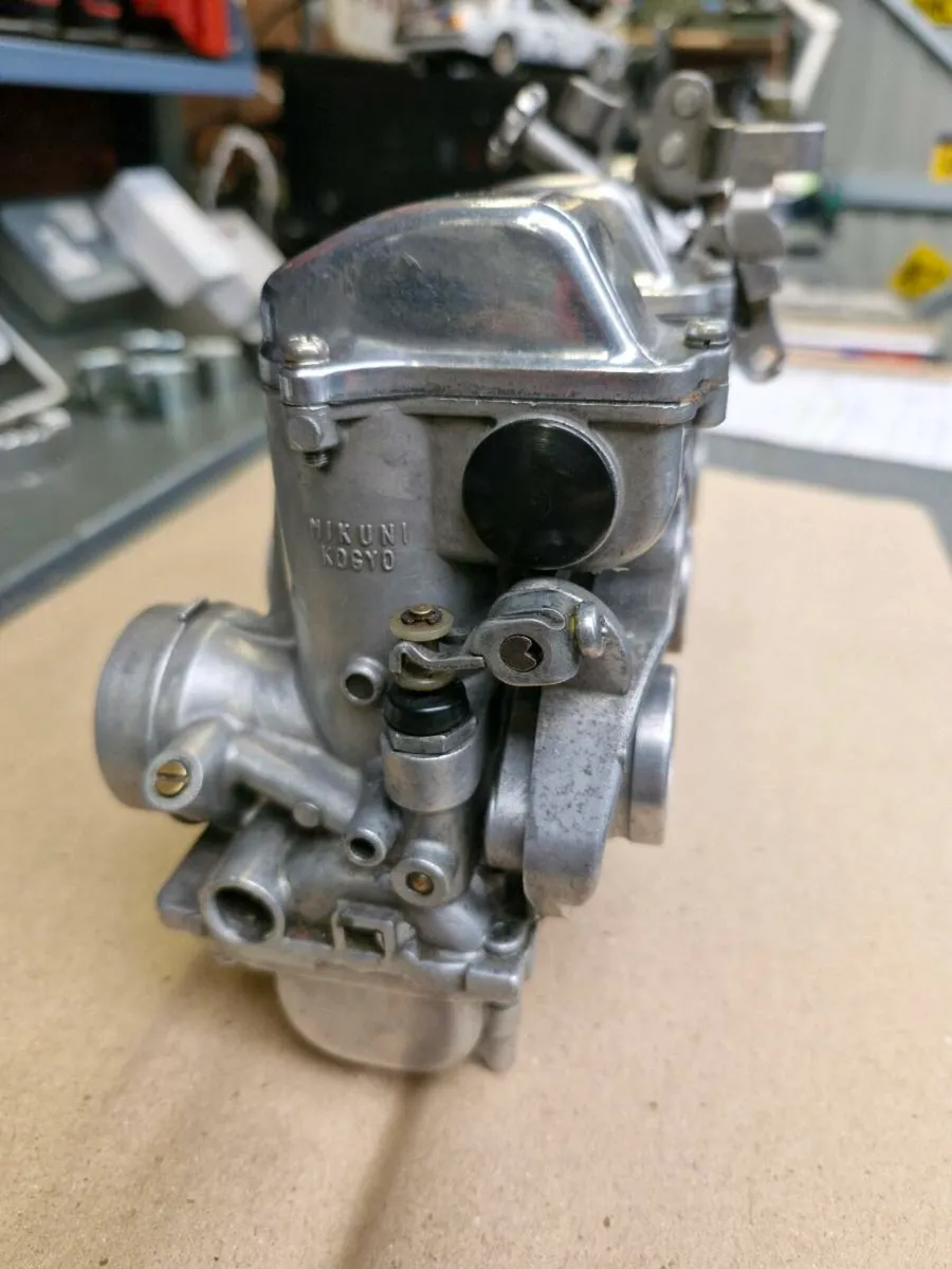 29mm Mikuni smoothbore carburettors - Image 4