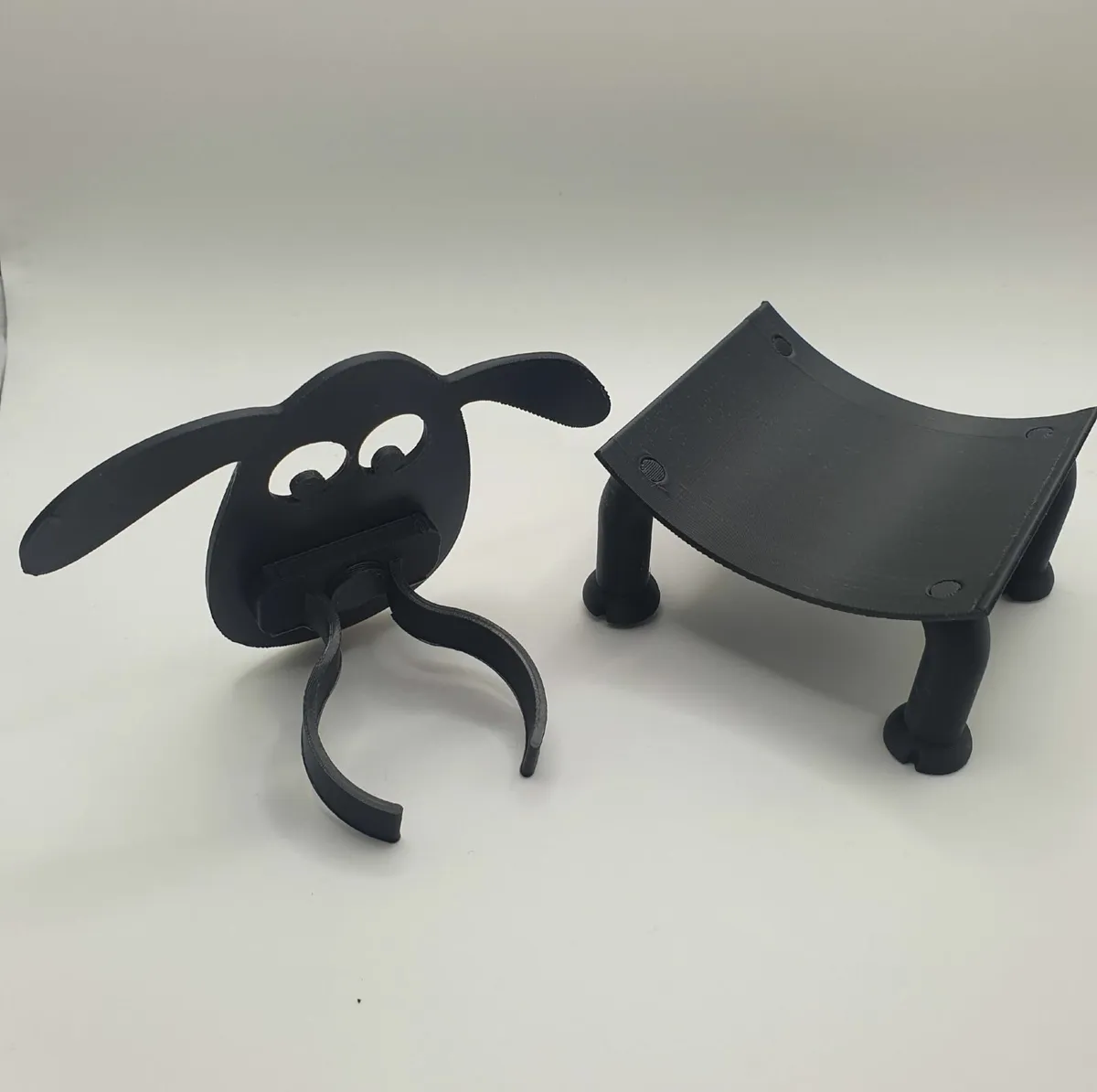 Shawn the Roll Holder - Made in Ireland - Image 3