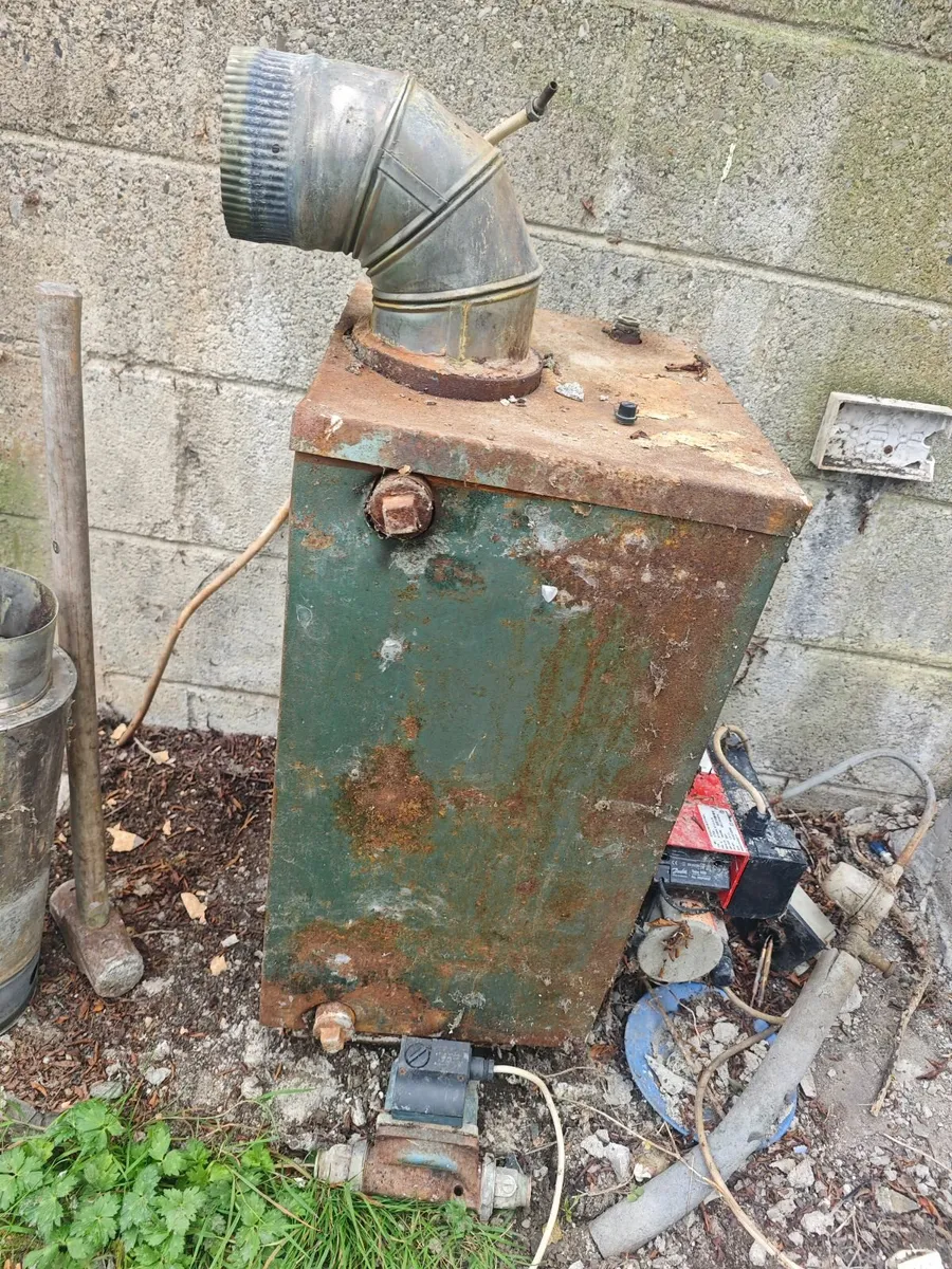 Oil boiler - Image 3