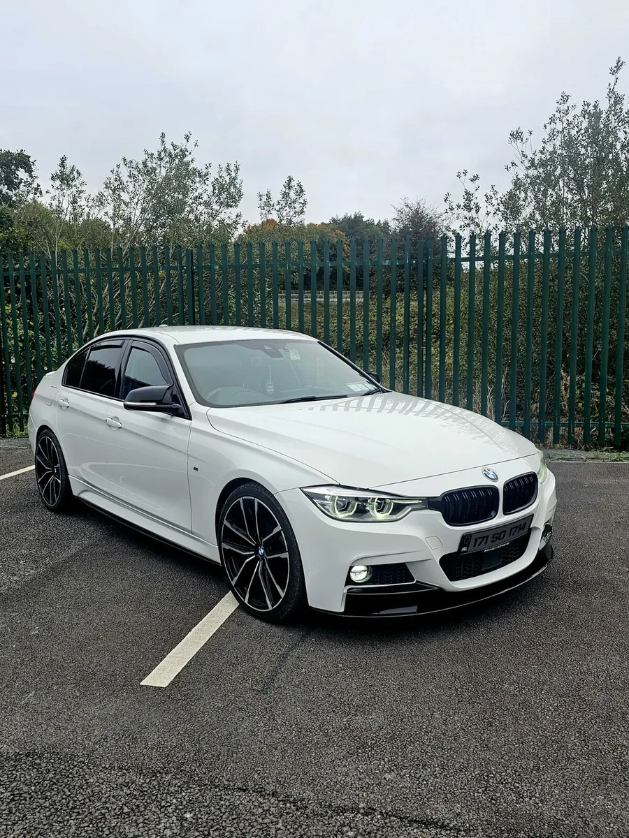 2017 BMW 3 SERIES 320D AUTO M SPORT LOW MILES - Image 2