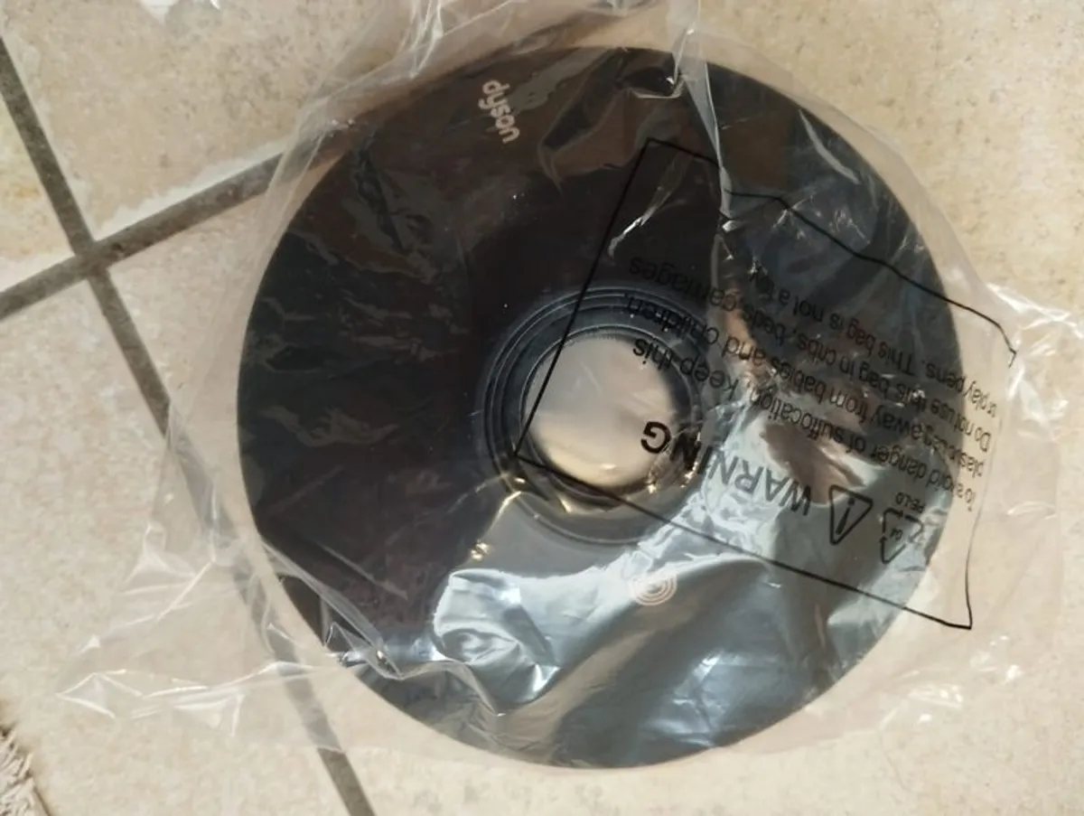 Dyson - Image 4