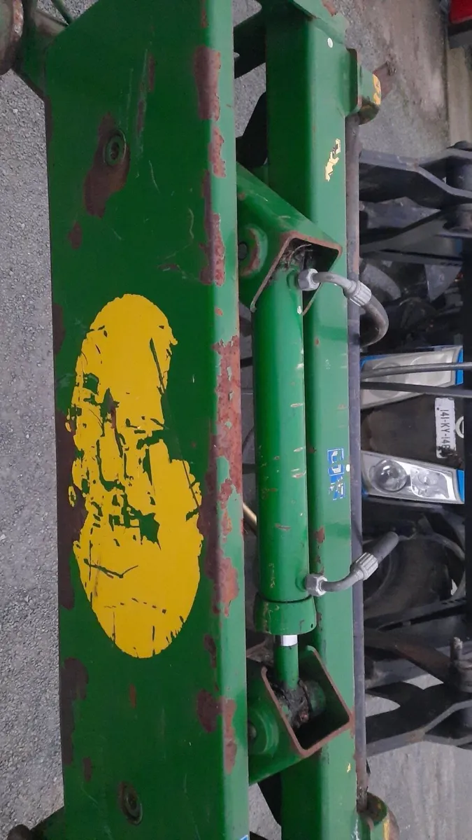 Mchale hydraulic bale handler - Image 3