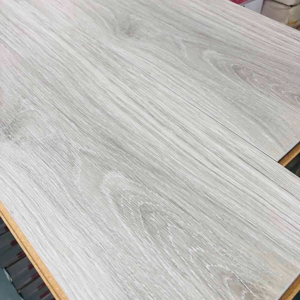 8 mm laminate flooring - Image 3