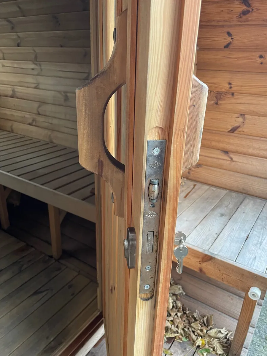 Wood burning Barrel Sauna - Image 3