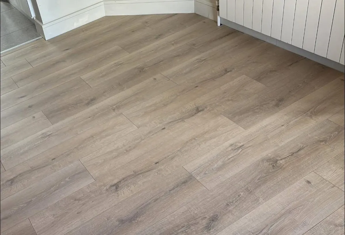 GC Handyman - Flooring Installation Service - Image 4