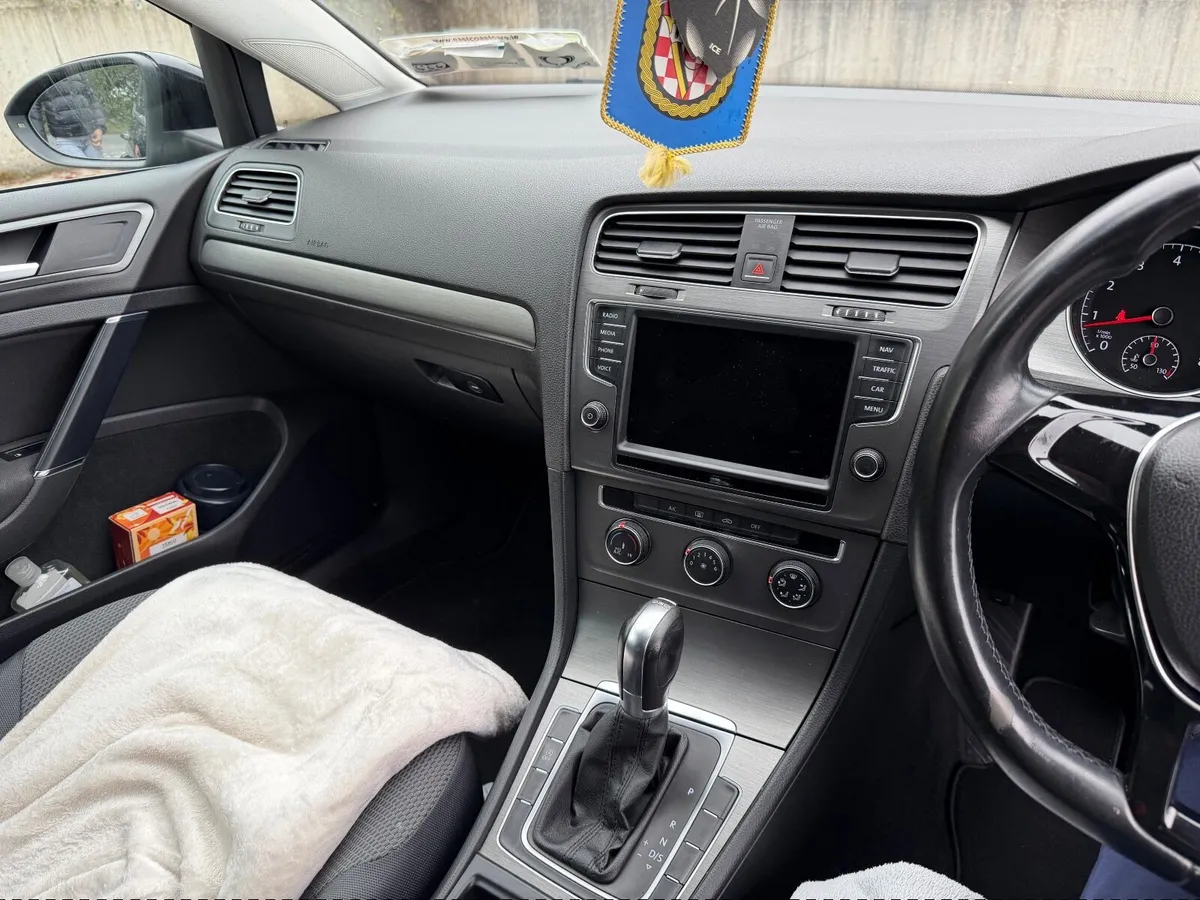 Volkswagen Golf 2013 - Image 3