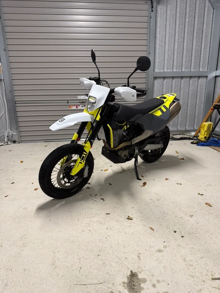2023 Husqvarna 701 supermoto - Image 1