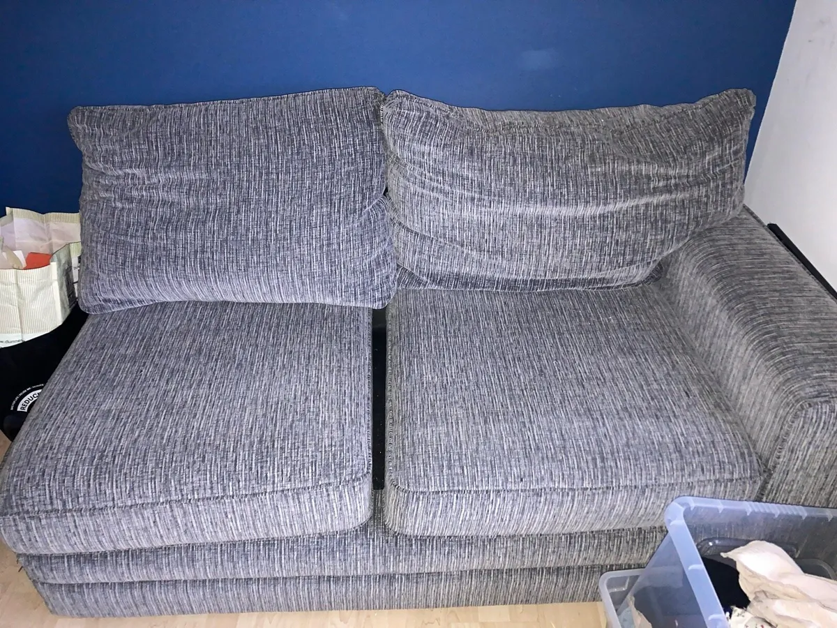 Grey L-shaped sofa - Image 2