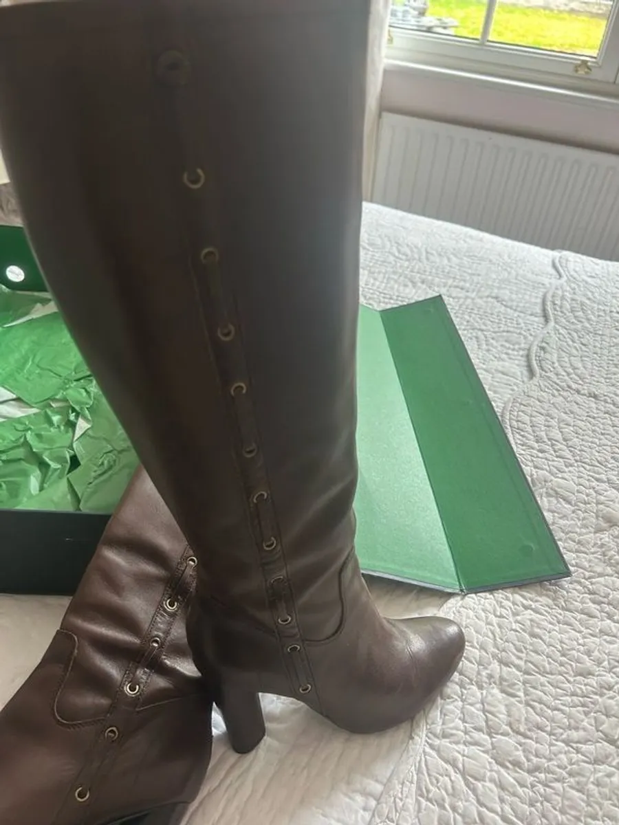 Tommy Hilfiger knee high boots - Image 2