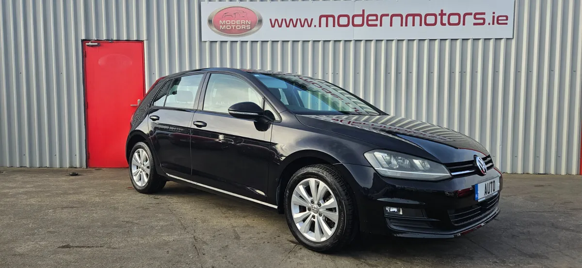 Volkswagen Golf auto comfortline 1.2 petrol low km - Image 2