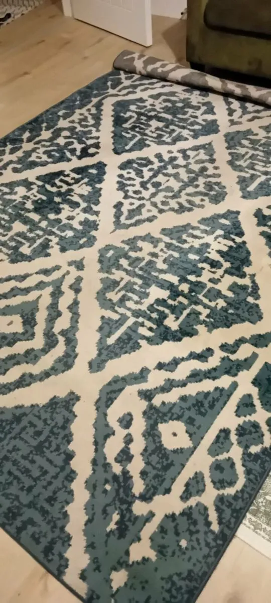 Rug - Image 2