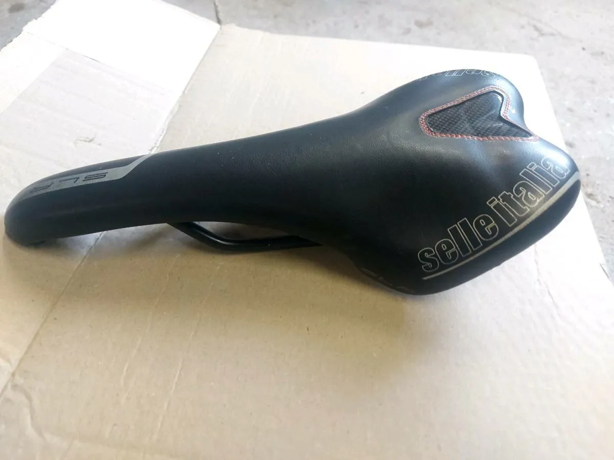 Saddles - Image 4