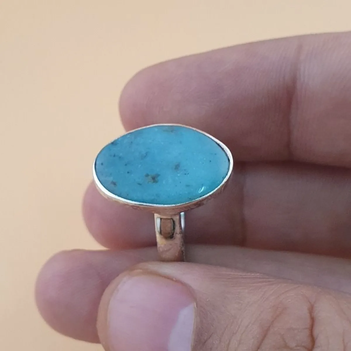 Beautiful Natural Arizona Turquoise Oval Stone Ring in Sterling Silver - Image 4