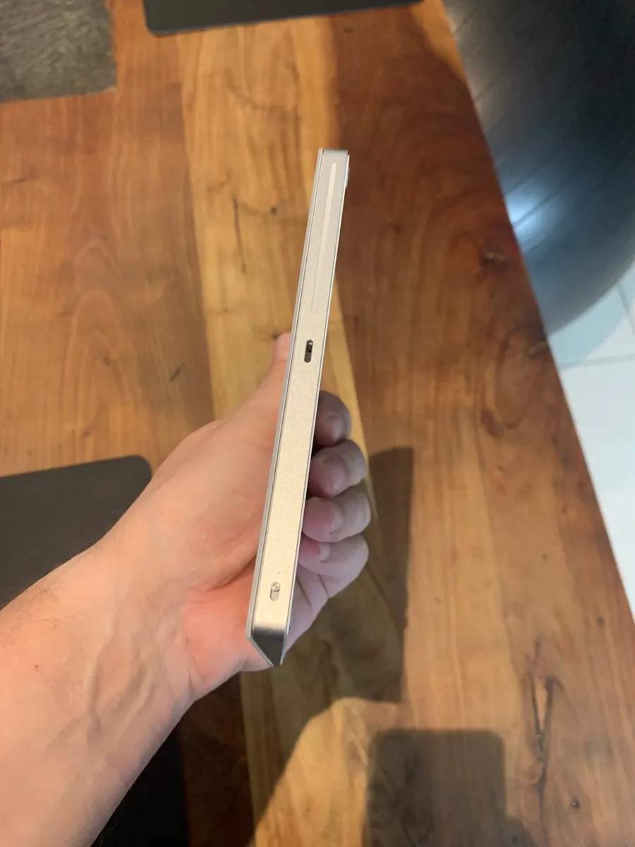 Apple Magic Trackpad 2 - Image 2