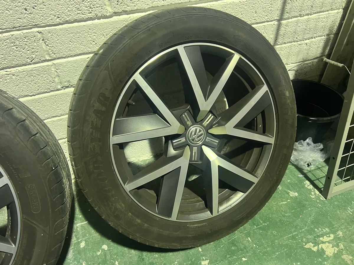 20” Genuine VW Braga / Touareg Alloys - Image 3