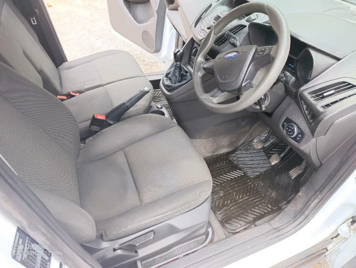 Ford Transit Connect - Image 2